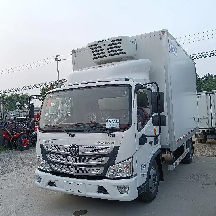 China foton brand food meat frozen truck refrigerator van truck