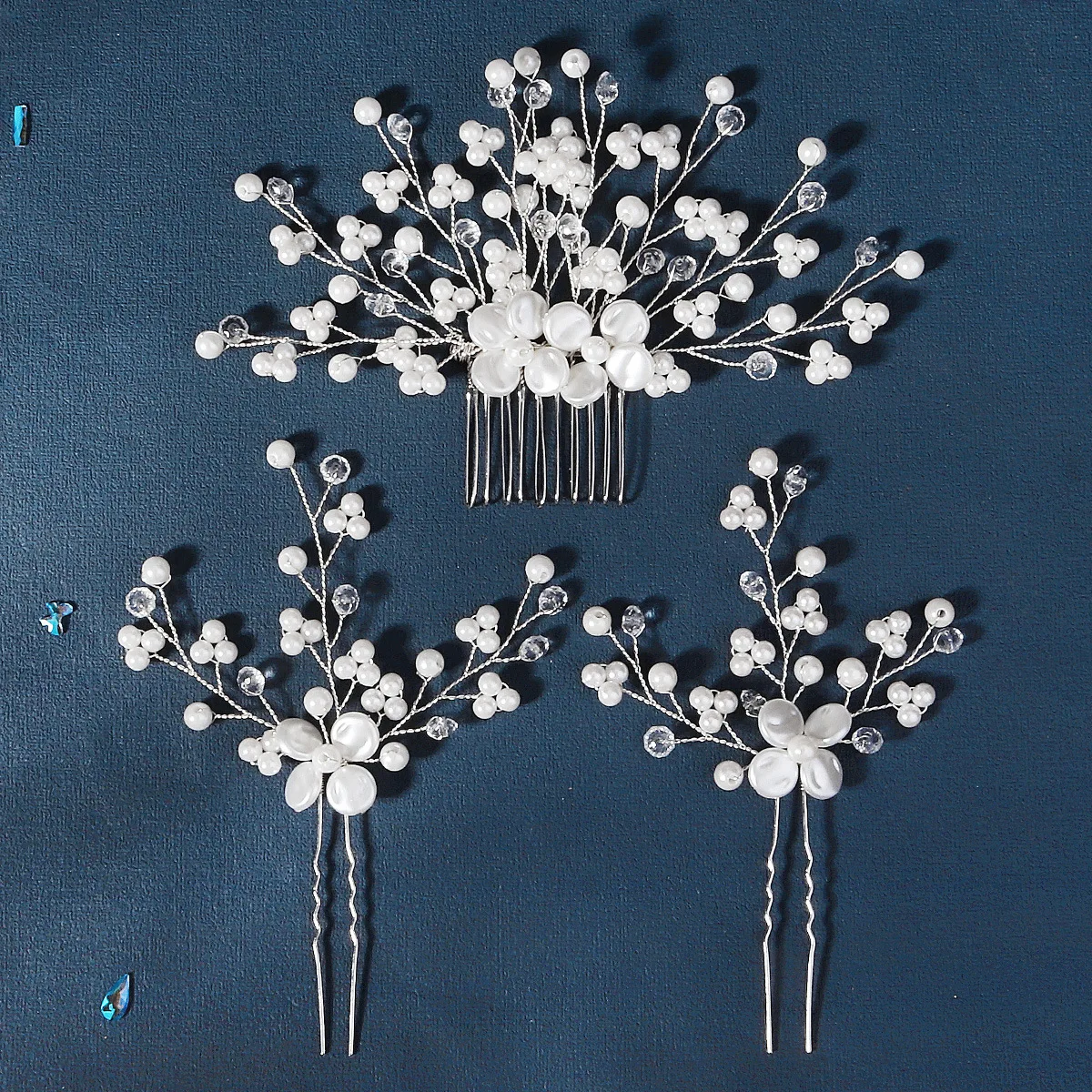 SLBRIDAL Alloy Flower Leaf Crystal Rhinestones Pearls Bridal Hair Comb Hair Pin Wedding Hair accessories Women Jewelry