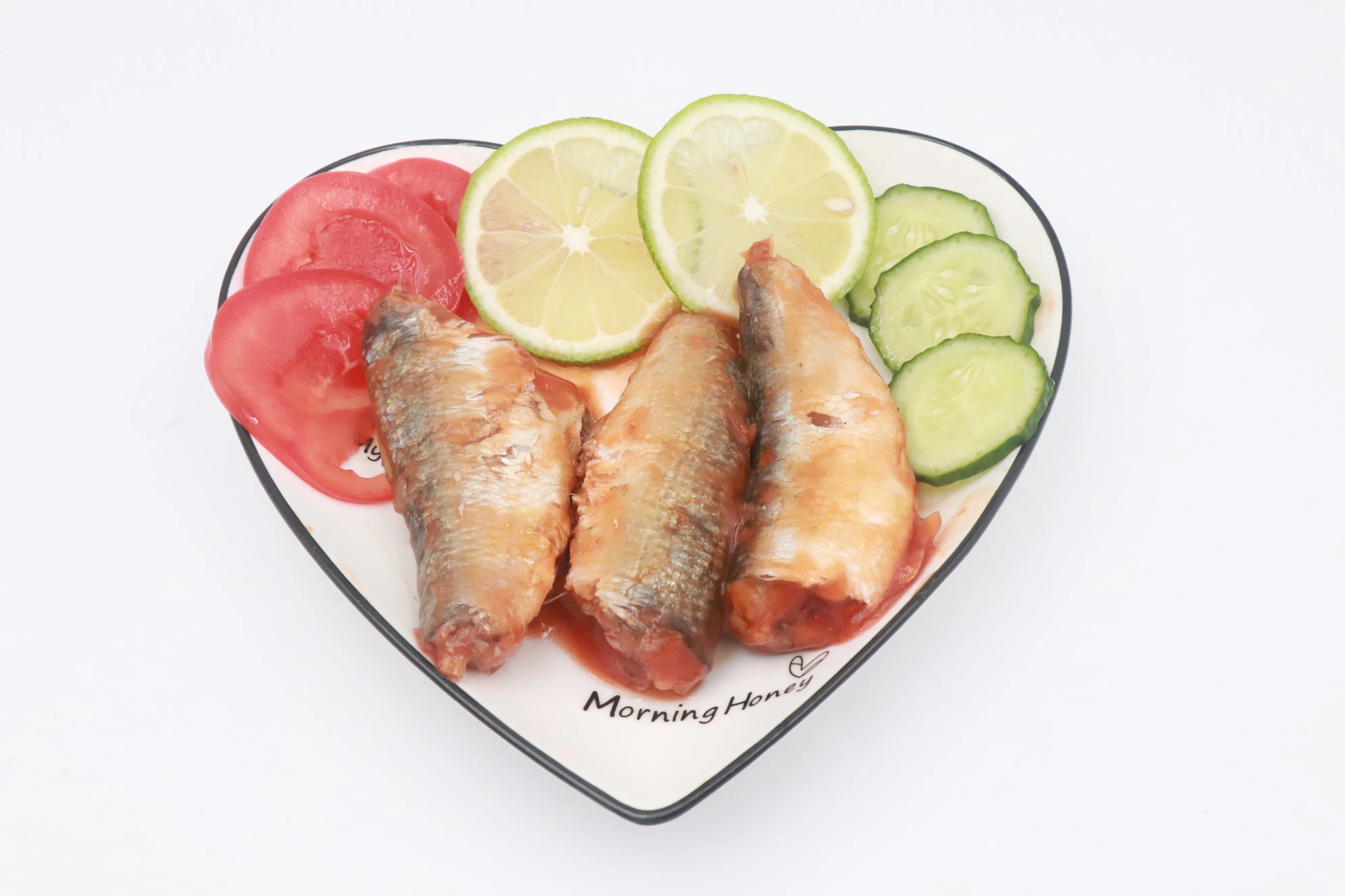 Factory price canned sardine in tomato sauce/canned sardine in tomato paste