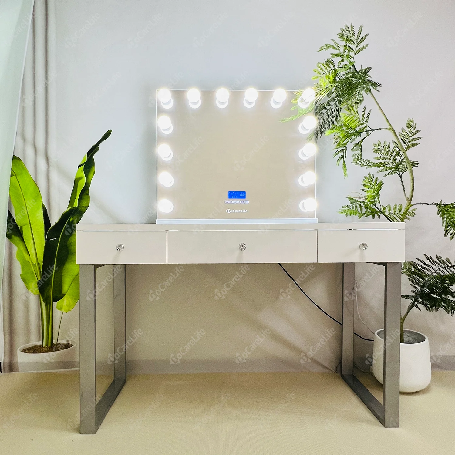 Docarelife HIgh Quality Crushed Diamond bedroom funiture Mirrored Vanity Table Vanity Mirror With LED lights
