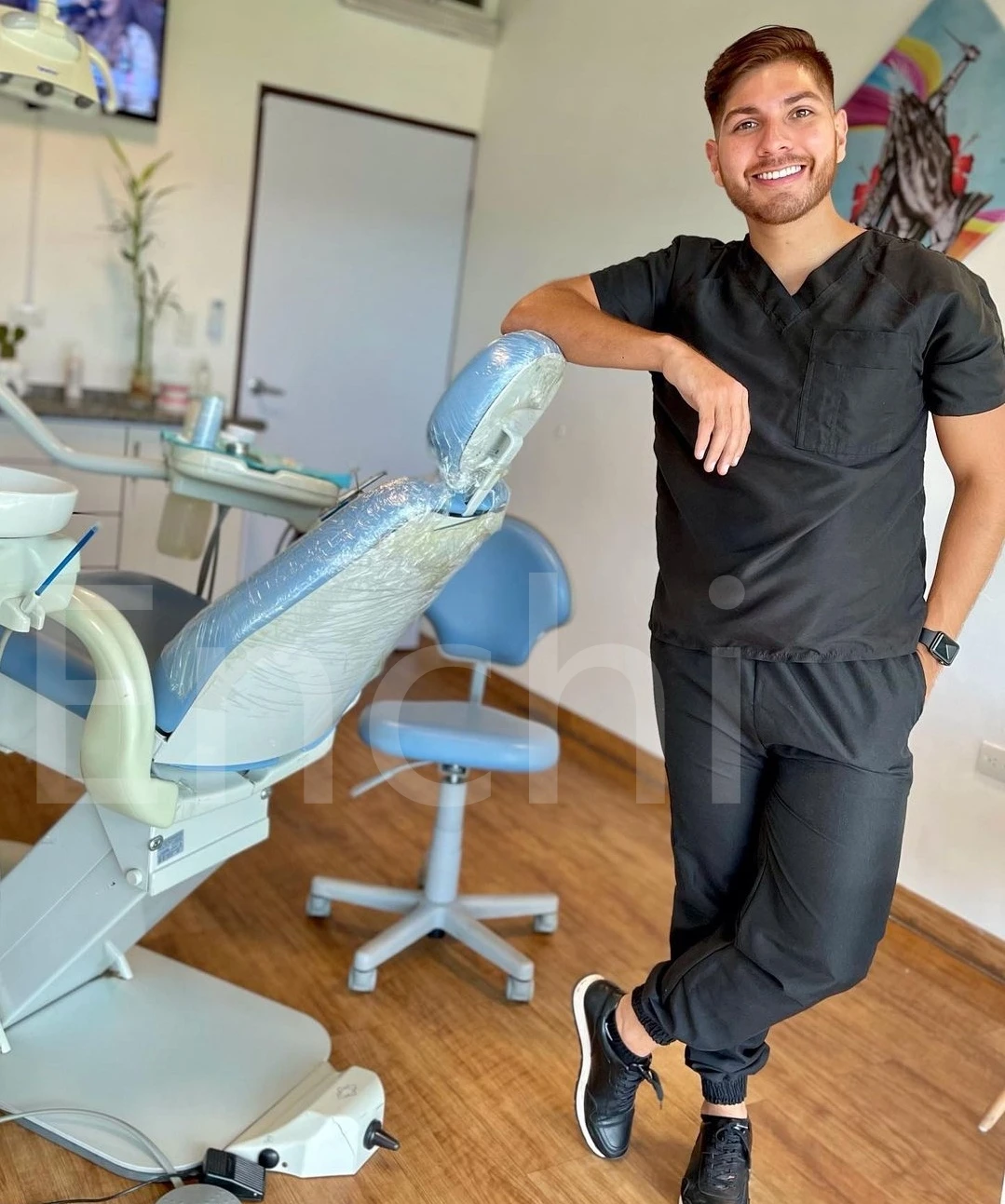 Stylish medical scrubs nursing uniform Dental Assistant Med & Nursing Students doctors uniform