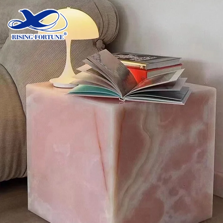 Роскошный журнальный столик с розовым ониксом и плинтусом естественным белым мраморный