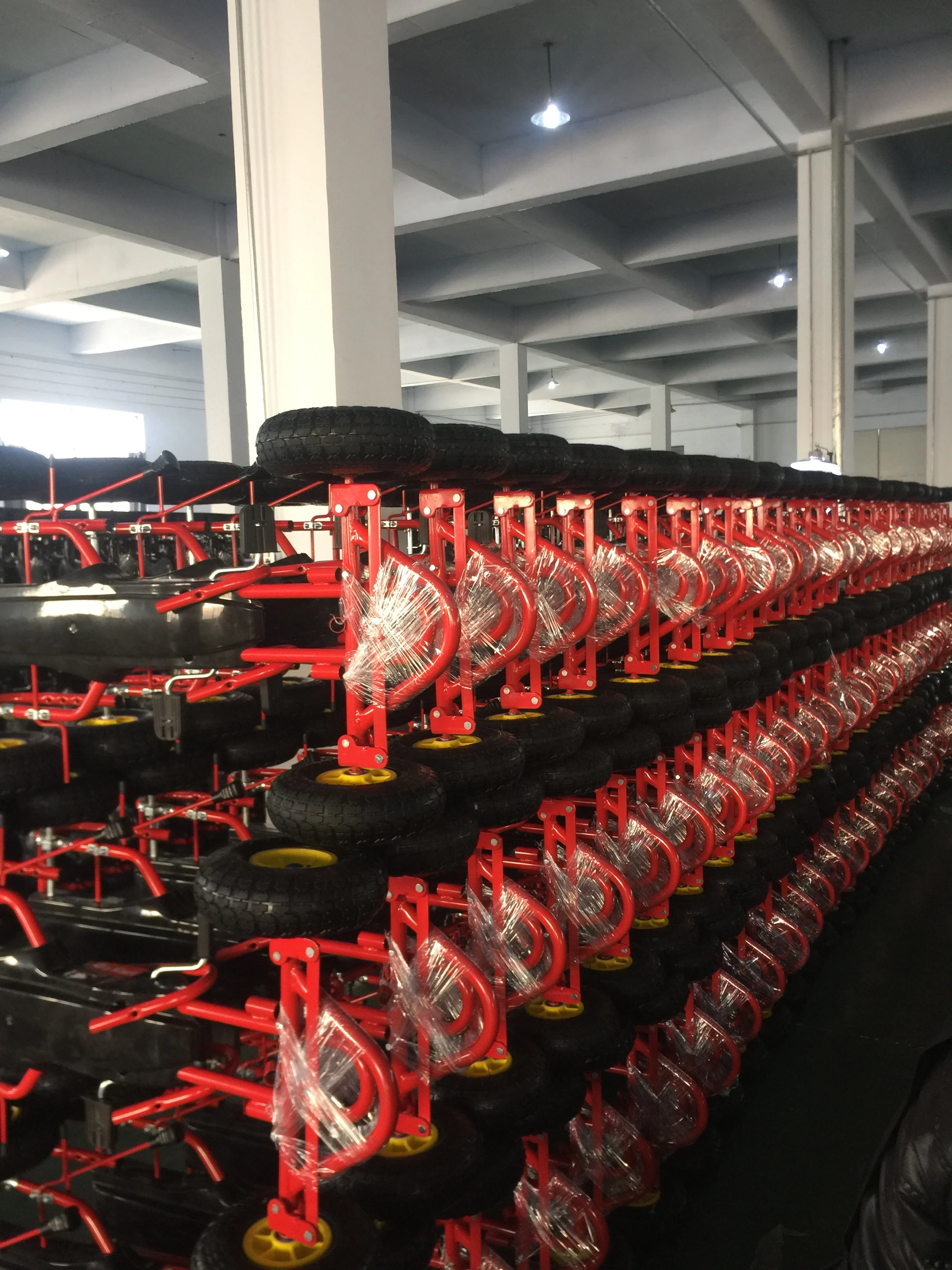 seat adjustable length to suit children and adults go kart