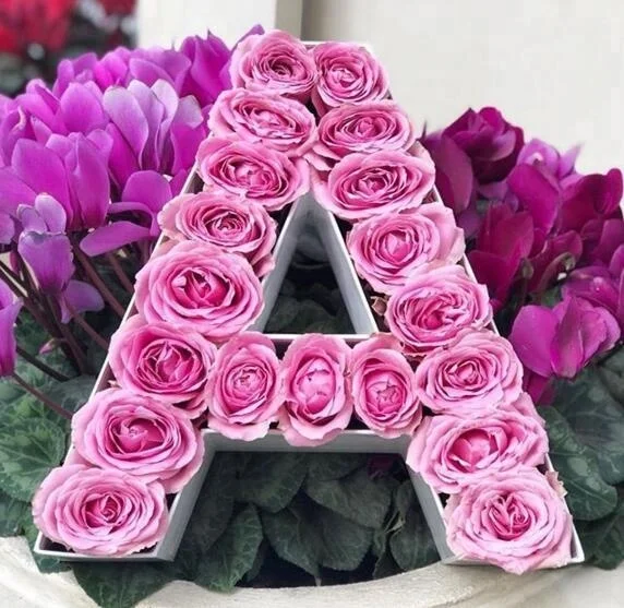 Custom fancy latin alphabet letter A-Z shaped gift packaging box flowers alphabet custom logo letters shaped paper flowers boxes
