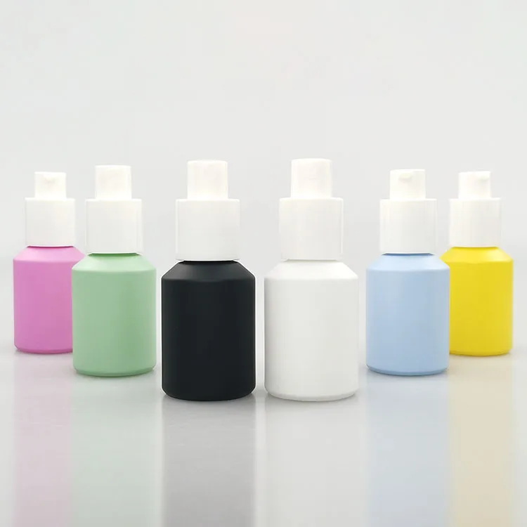 Wholesale 30ml 1oz empty black white blue green yellow pink glass spray pump bottle for cosmetic packaging