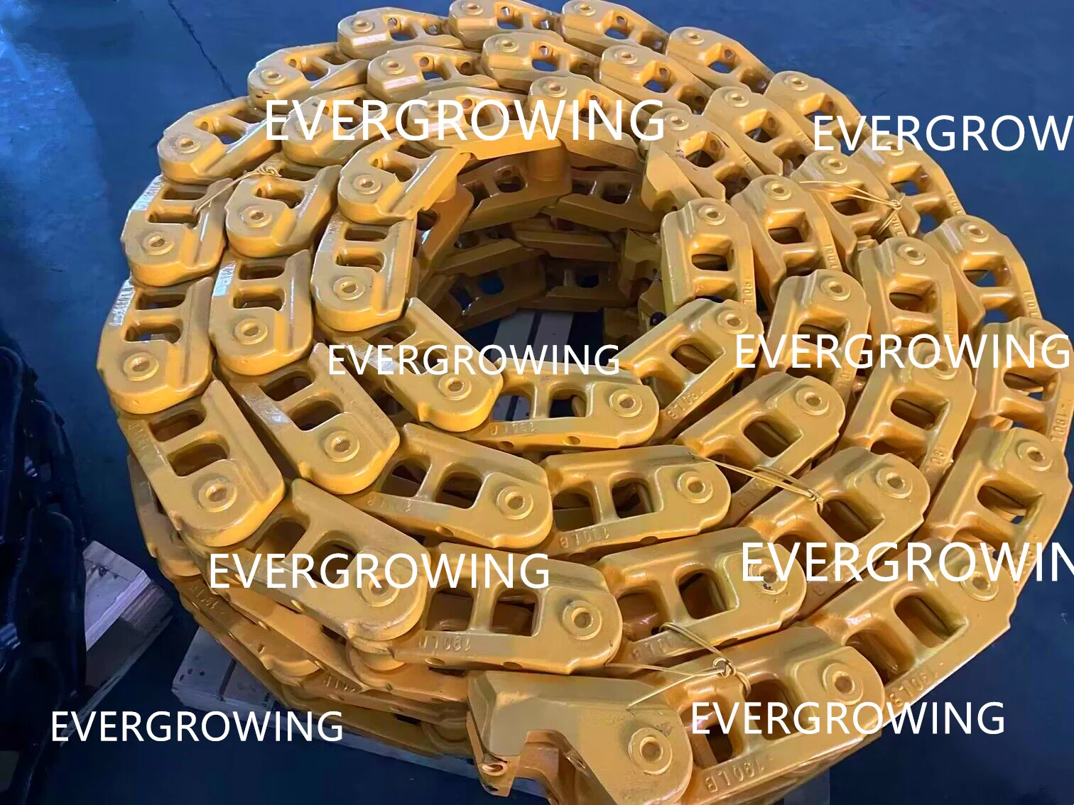 Track Chain for Liebherr LTR1100 Crawler Crane Excavator Bulldozer Undercarriage Parts Manufacturer