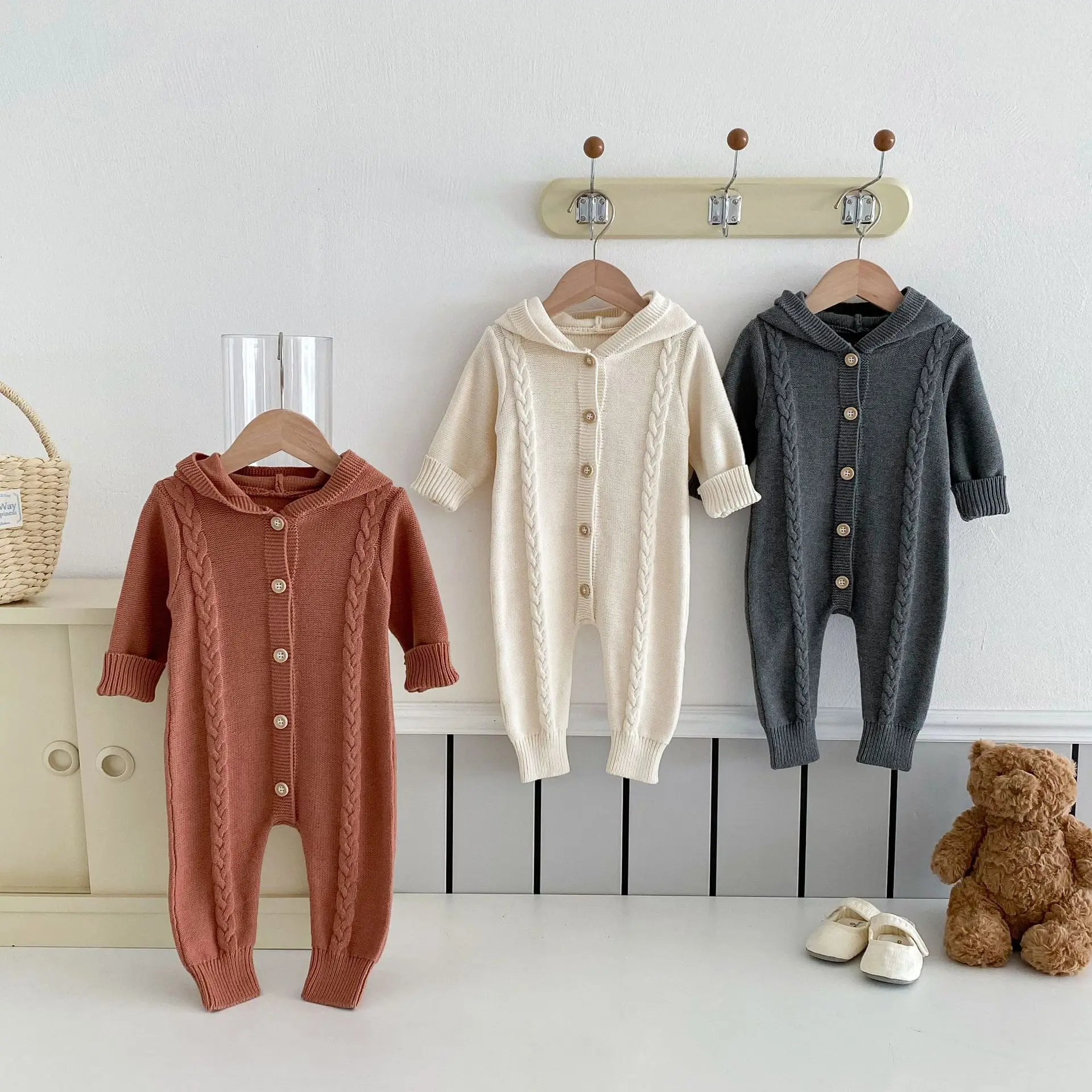 Baby clothing autumn new cotton knit sweater crawl suit cute hooded jumpsuits Ha clothes newborn baby clothes