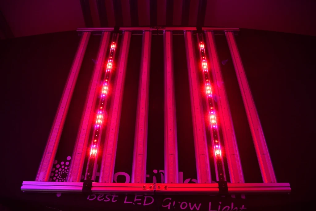 Newest products samsang lm561 led hortibloom 650w full spectrum led grow lights from sanmenxia geyapex