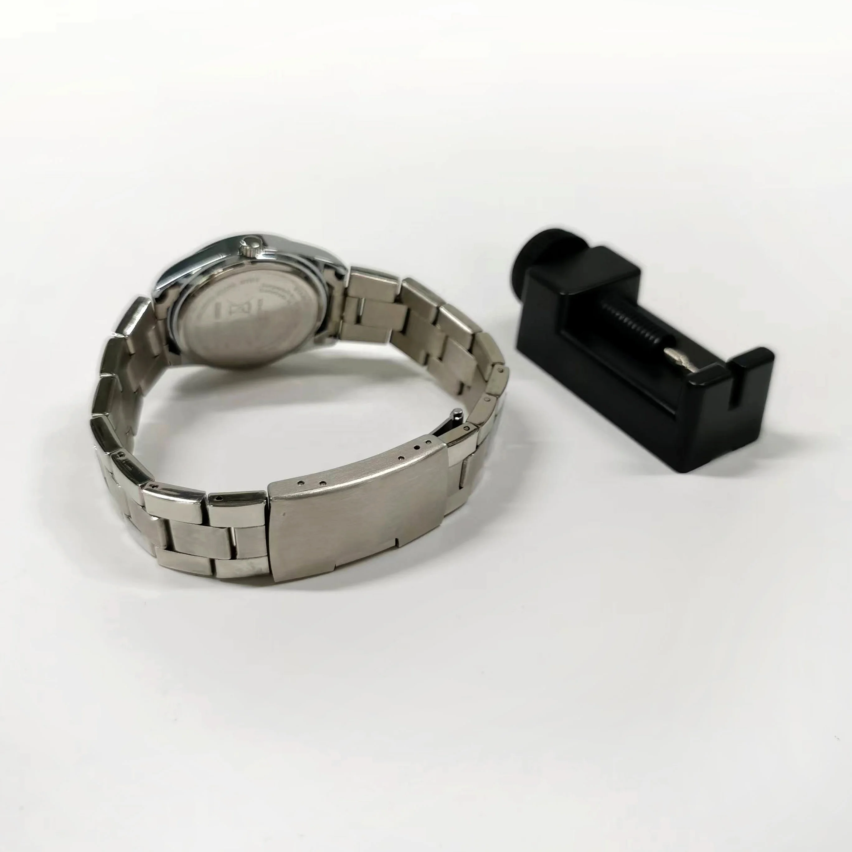 Stainless Steel and Leather Band Business Quartz Watch for Ladies & Men Seiko Movement Waterproof with Glass Dial Window