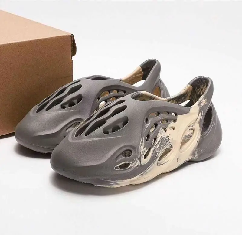 Original Quality Unisex 1:1 yeezy Custom logo Slipper pink Foam Runners soft Eva Men Slippers Footwear Slippers Slides With Logo