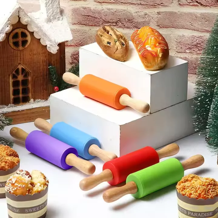 Hot selling Mini Wooden Colorful kids Roll Pins Silicone Rolling Pin