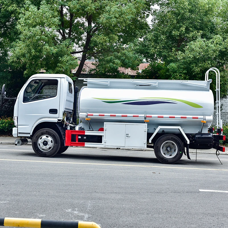 Известный бренд dongfeng дизельный двигатель масляный танкер Новый бензовоз 5 tn