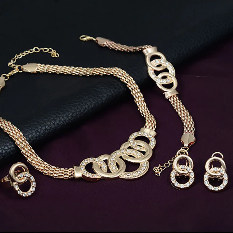 Оптовая позолоченное ожерелье серьги комплект ювелирных изделий браслет набор колец для женщин