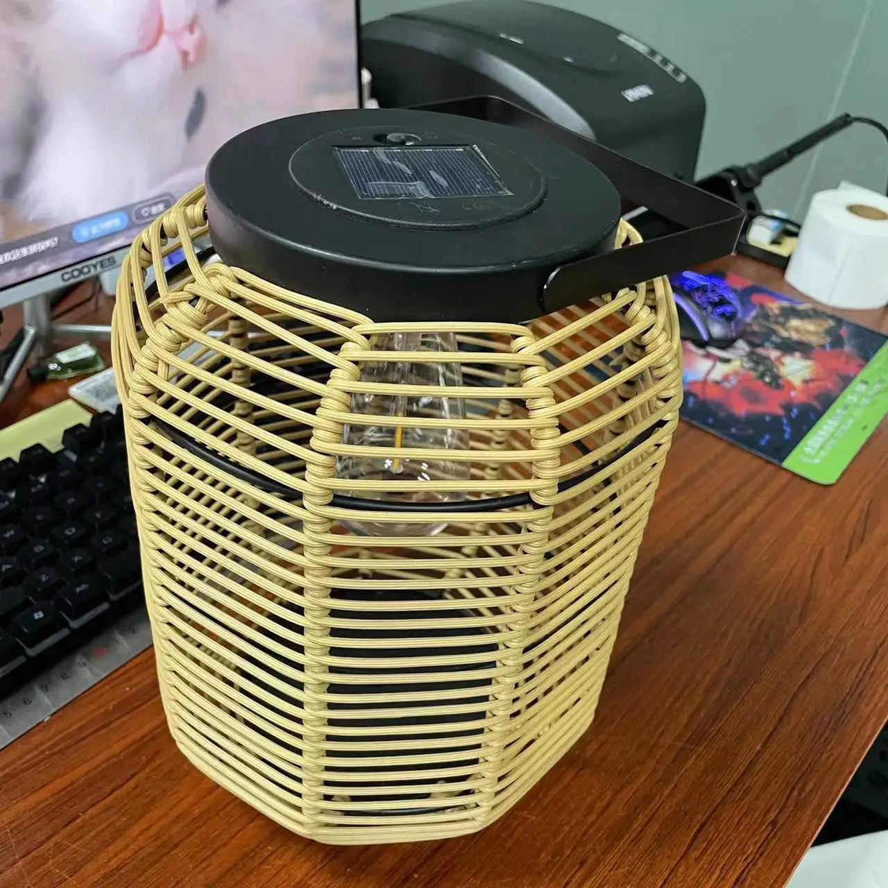 Solar Powered Rattan Lantern Portable Outdoor Waterproof Light Led Outdoor Lantern Lamps For Home And Garden Decor