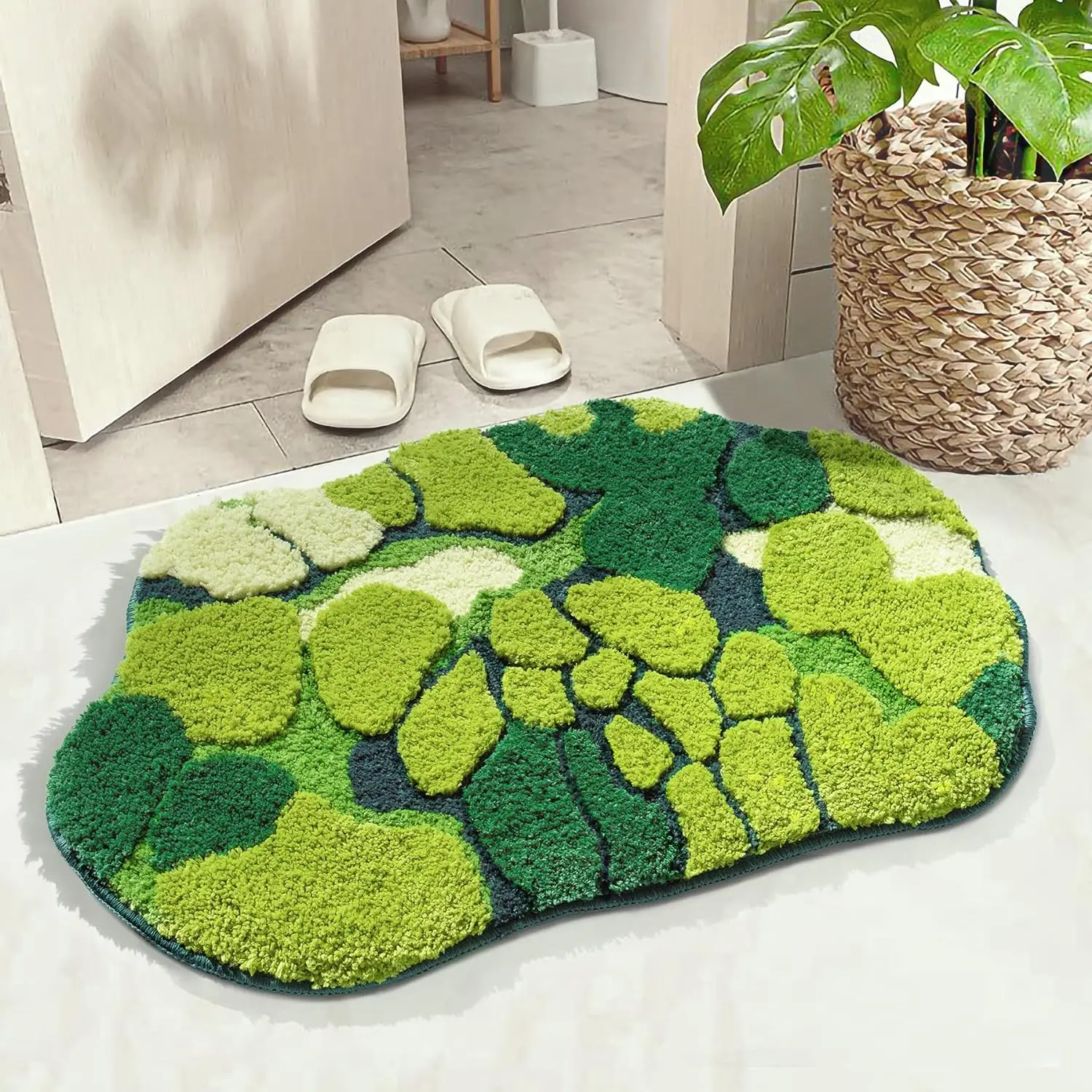 Factory Custom Microfiber Water Absorbent Non Slip Aesthetic Soft Cute Green Moss Bathroom Rugs Bath Mat
