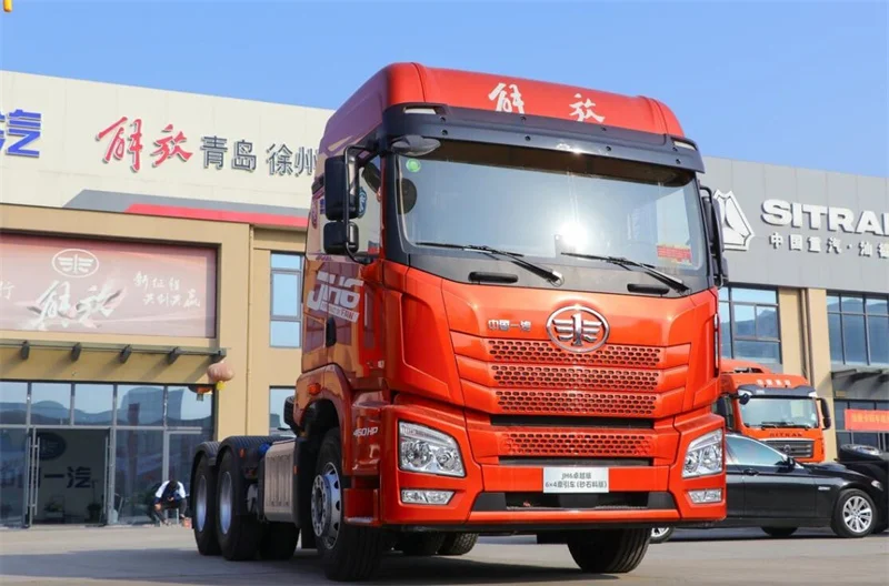 SINOTRUK HOWO JAC FAW 6x4  tractor head tractor trucks brand new for sale