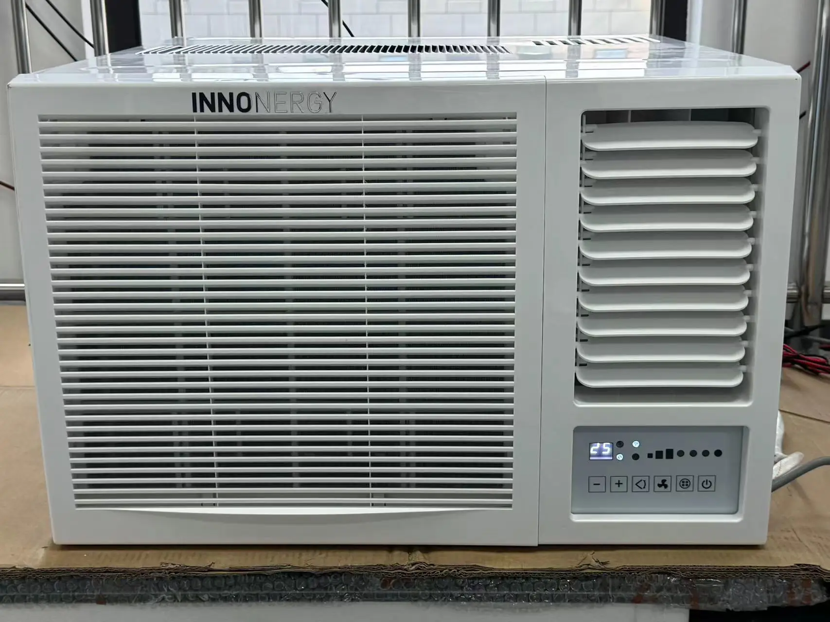 12000Btu 18000Btu Window Ac Unit Explosion Proof Window  Type Air Conditioner Portable Air Conditioner Window