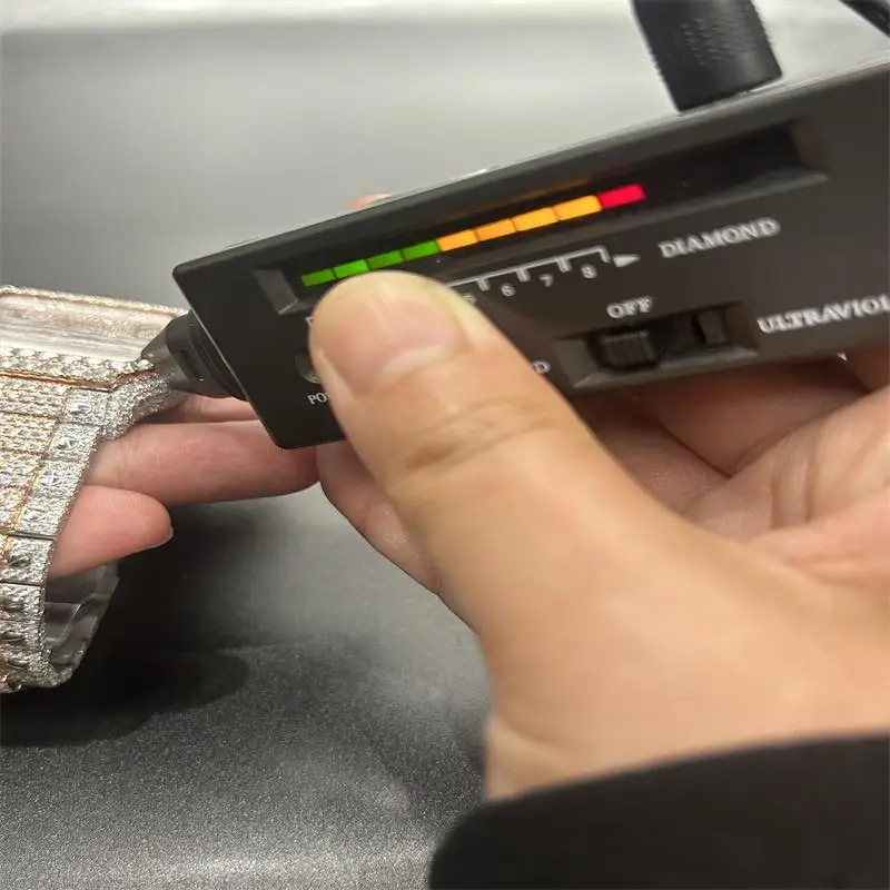 luxury Diamond Watch plain hip hop moissanite watch pass diamond tester Full Iced Out Moissanite Watch