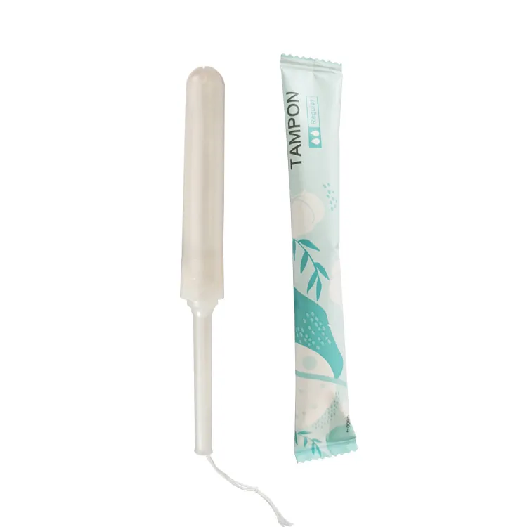 Vaginal applicator, vaginal liquid applicator, gauze cotton core