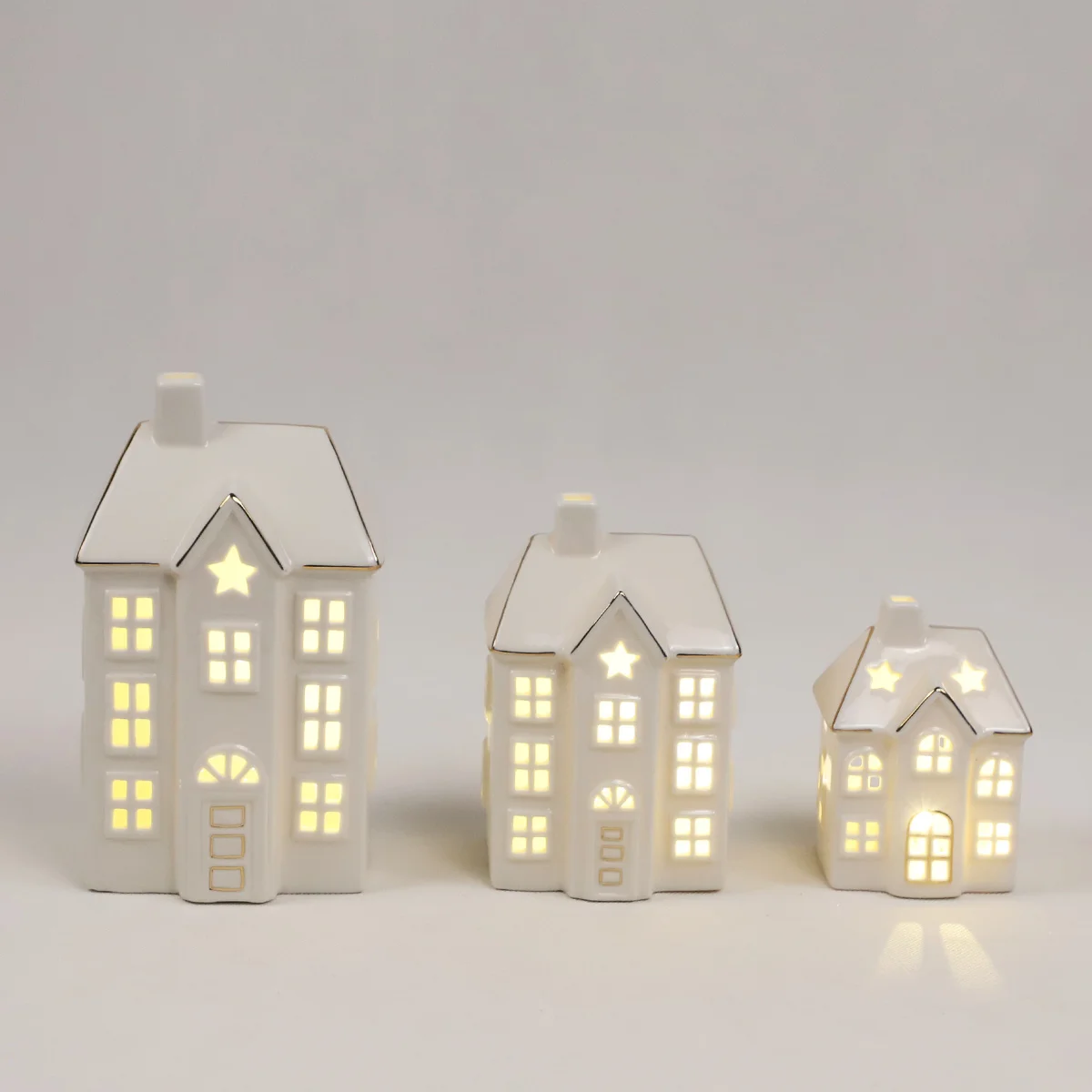 Christmas Miniature Houses Led Ceramic Christmas Village Houses Small Ornament With LED lights for Decoration For sale