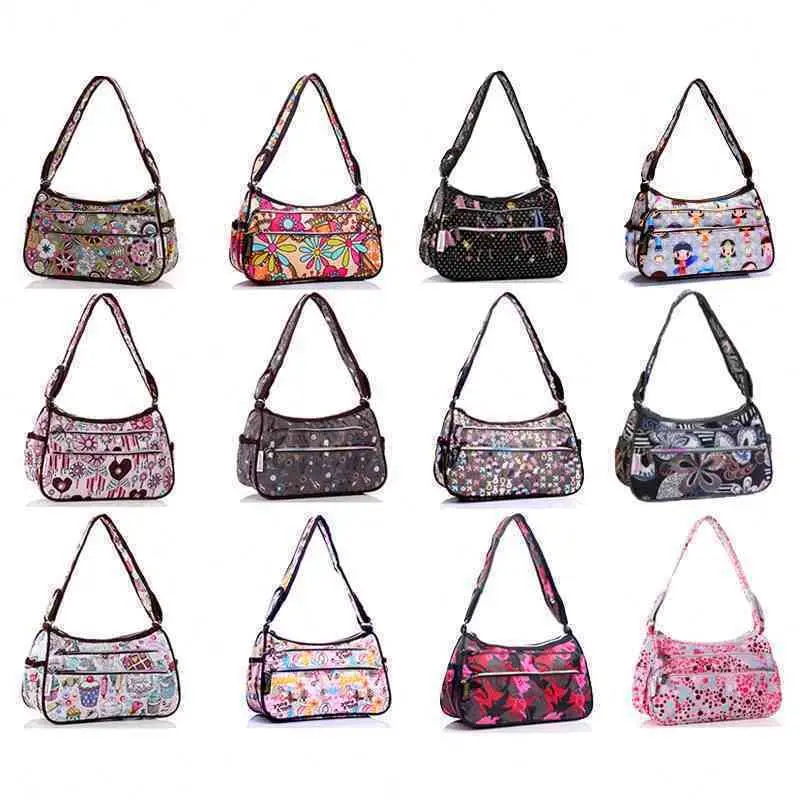 2022 Fashion printed crossbody shoulder bag waterproof high quality nylon durable fanny pack cross body bag