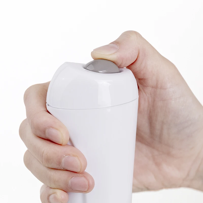 Wholesale Direct Sales Mini Battery Handheld 18 Pcs Egg Mixer Machine Milk Frother Coffee Multifunctional Blender