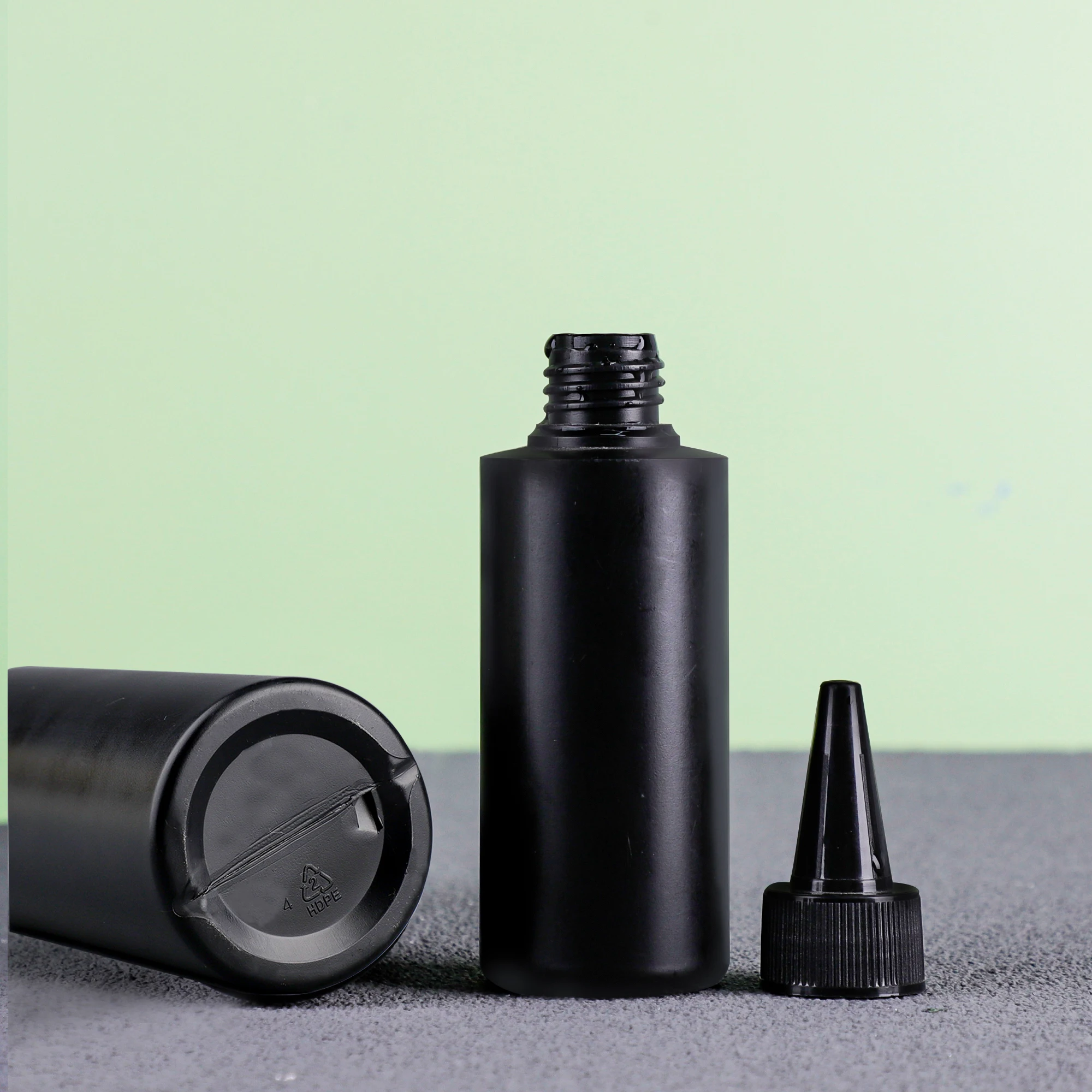 Factory wholesale black light AB glue plastic bottle UV drop glue distribution armored oil glue packaging needle bottle