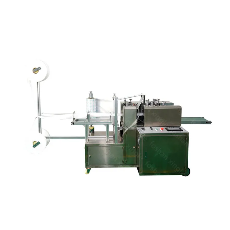 Low Price Production Cotton Swab Making Non-Woven Fabric 75% Wet Alcohol Prep Pad Horizontal Packing Machine