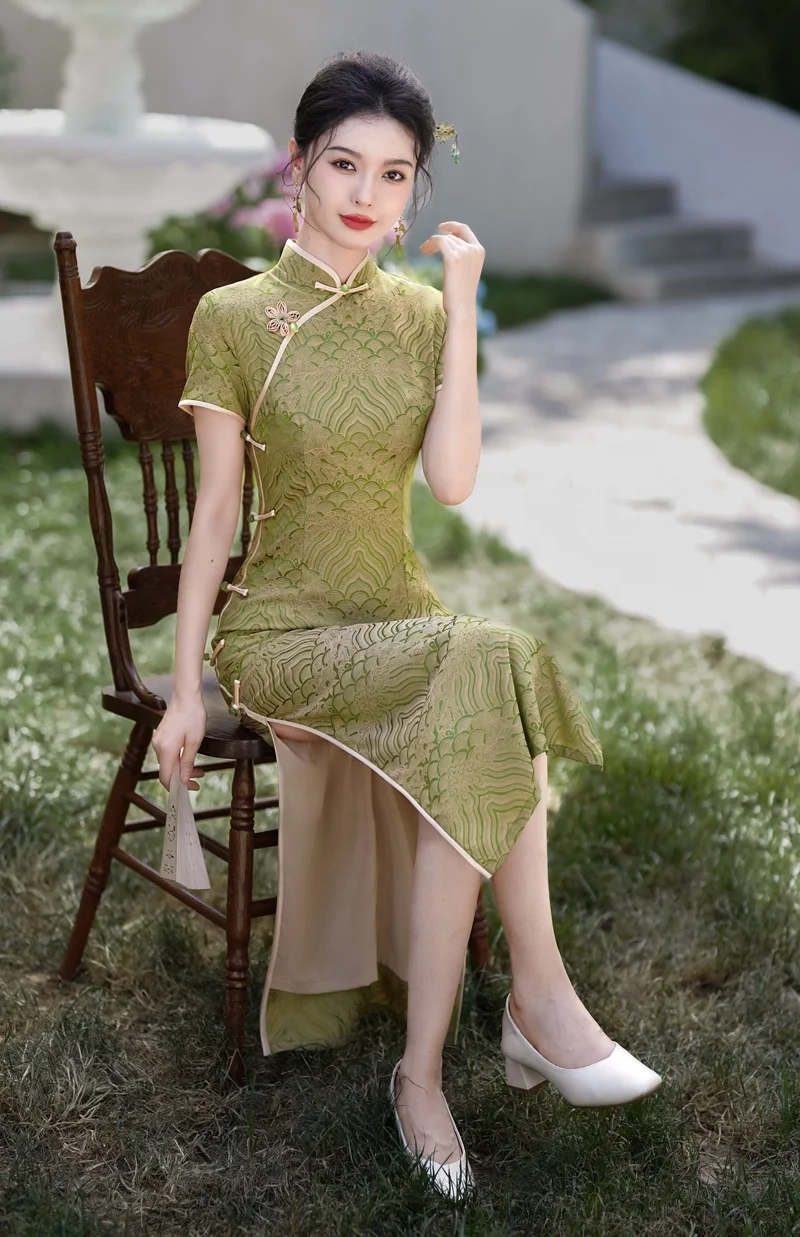 Spring Chinese Traditional Qipao Elegant Retro Women  Cheongsam Long Qi Pao Dresses