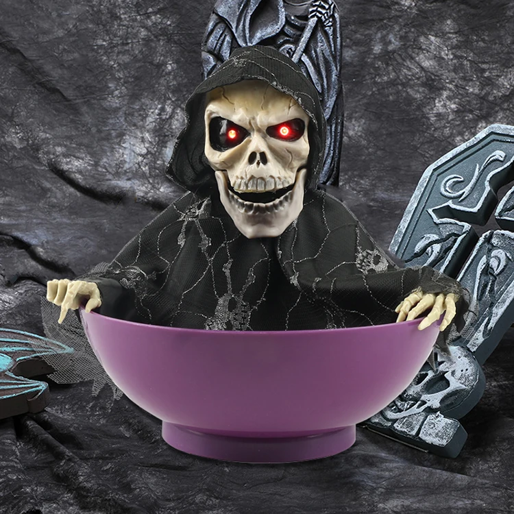 2021 завод OEM оптовая продажа скелет конфеты тарелка конфеты сумка Хэллоуин светящийся звук Скелет встряхивание страх реквизит визиты призрак