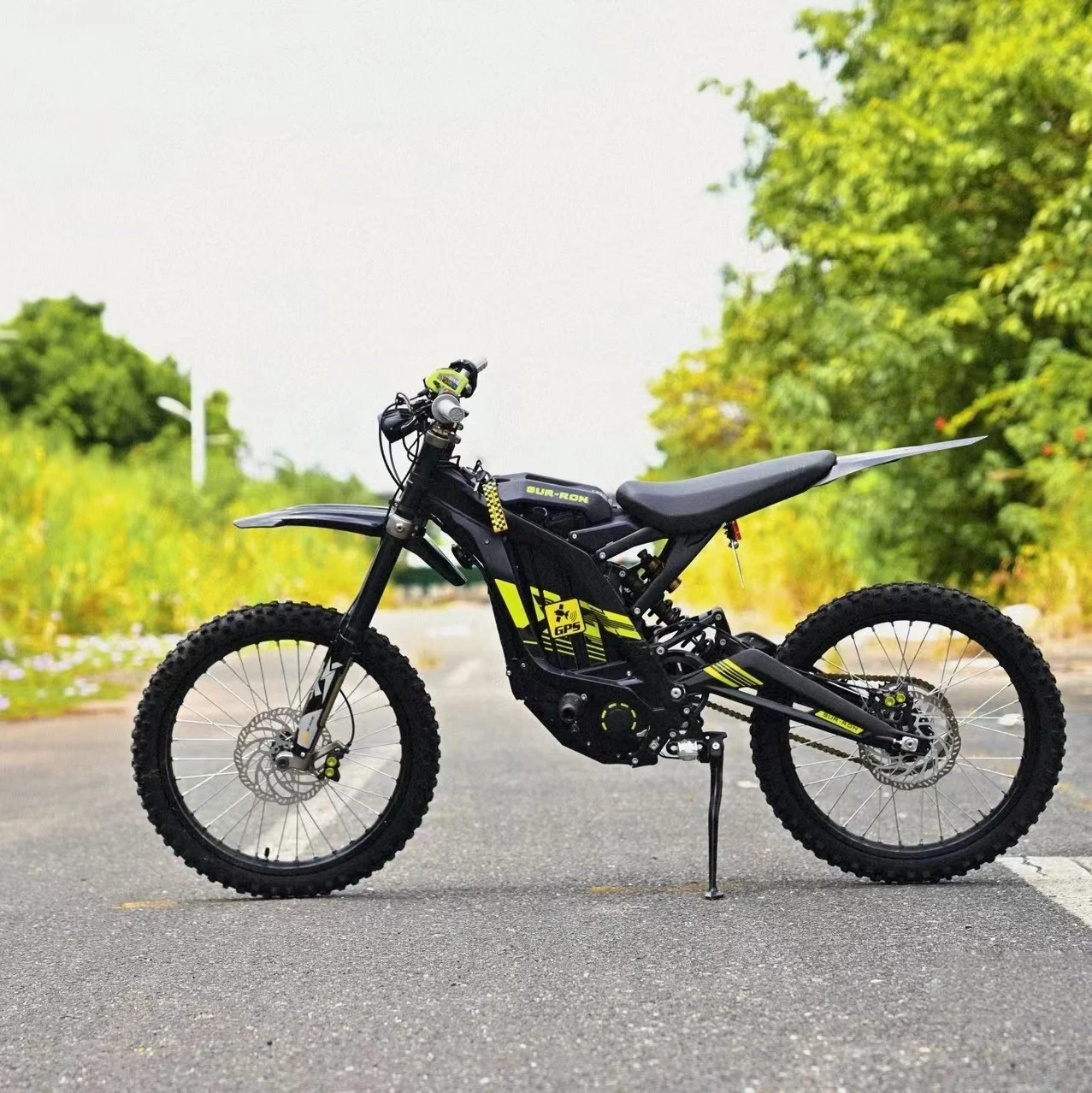 Ready to Ship Brand New Black  Light Bee X For Sale 60V 40ah Electric Bike  Ultra Bee