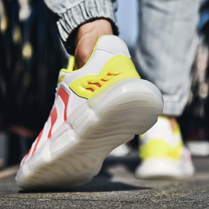 Custom Logo Tennis Shoes Fashon Shoes For Men Flip Flop Shoes For Men  In China