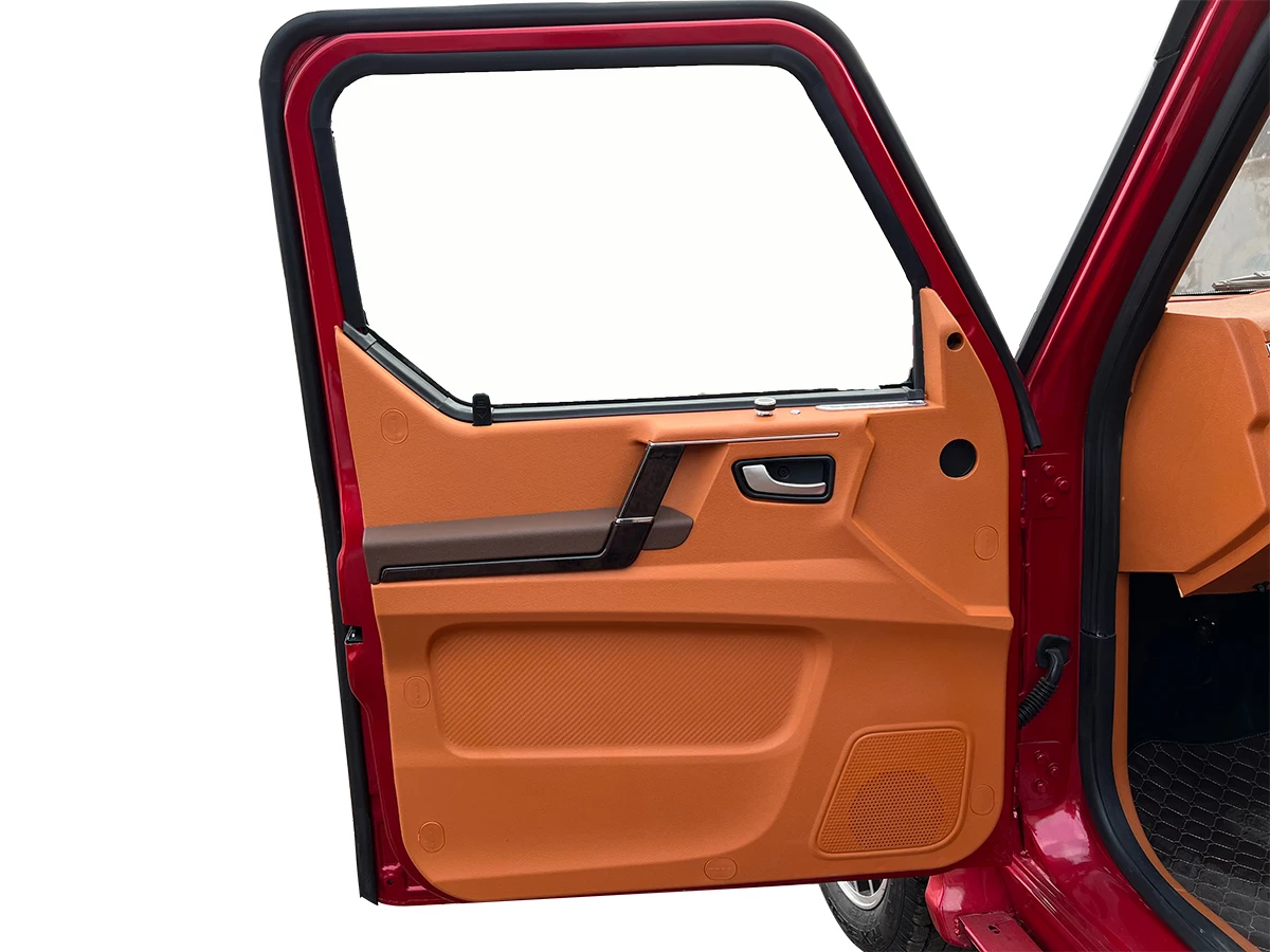 Right hand drive 4 wheel China manufacturer electric cars adults new energy electric vehicle 45km/h electric car