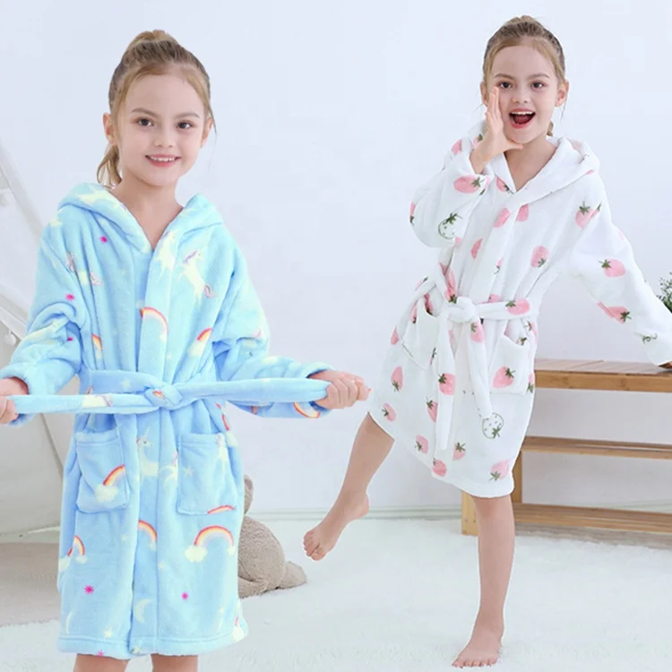 Custom pink print hooded fuzzy flannel kids bathrobes with belt and pockets children bathrobe for gift