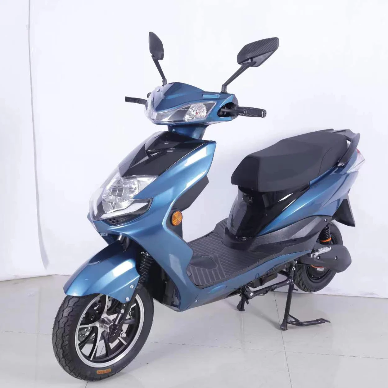 1000-1500w e moped two wheel electric adult motorcycle wholesale electric scooter No reviews yet 4 sold