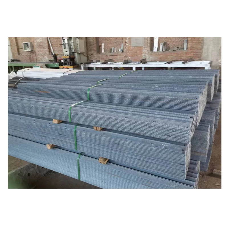 50x50x5x2410 мм Горячая окунутая гальванизированная стальная структура проектов использования Единичная Пробивка рельс прямоугольный dege Дырокол 50x5 равнобокая