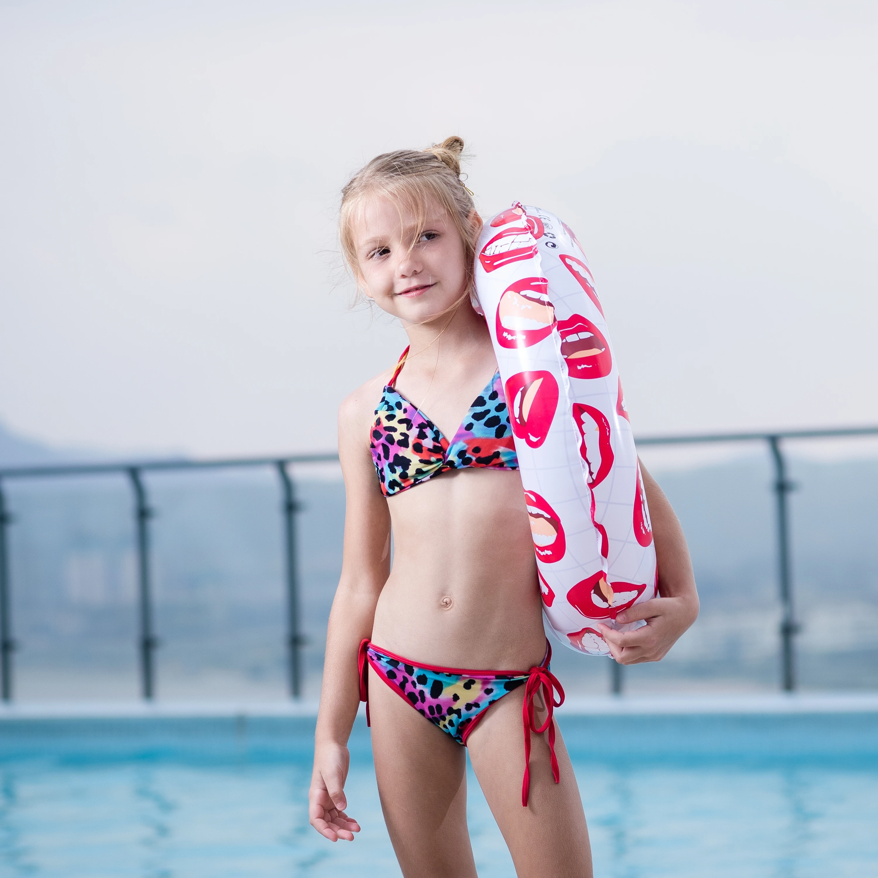 2020 Hot Sale customize inflatable swim ring adult circle float toys for pool