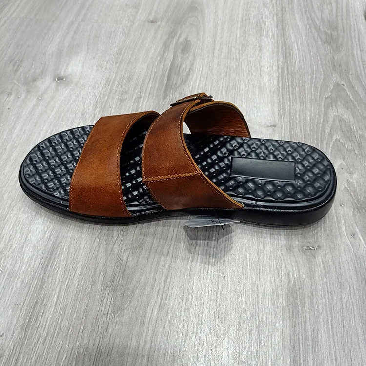 New design vintage leather good quality hardware decorative belt buckle mens slides slippers
