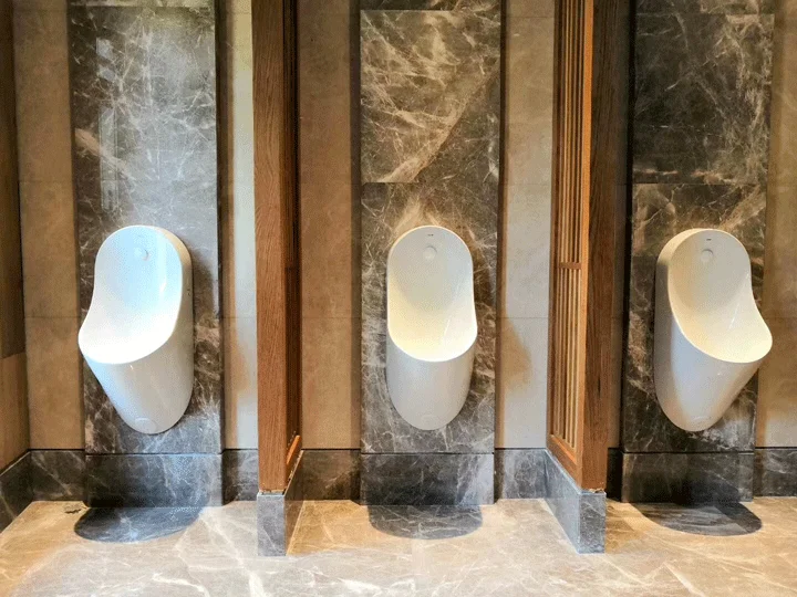 2023 AXENT Automatic Public WC Toilet  Wall Mounted Ceramic Automatic Wall Mounted Water-saving Ceramic Auto Sensor Urinal