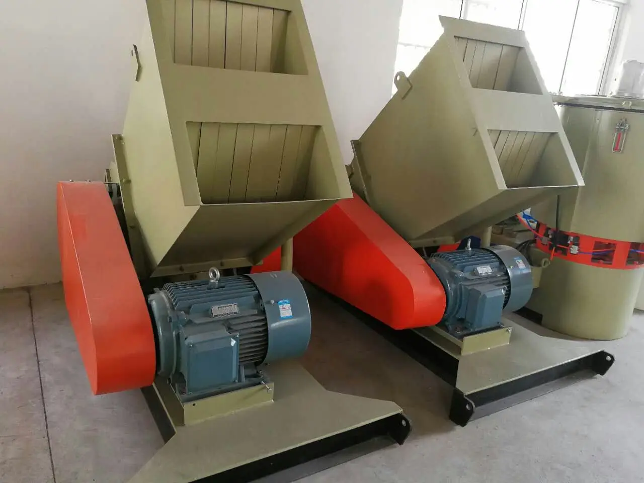 MUYBIEN High Performance Universal HDPE PPR PVC Pipes SWP Pipe Crusher