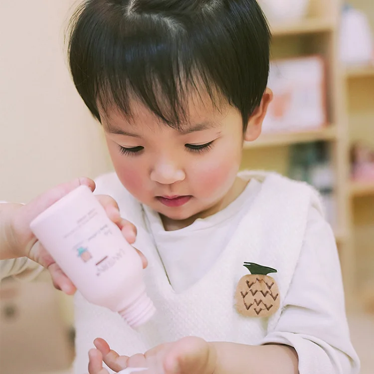 Товары для ухода за новорожденными, мягкая, увлажняющая, для лица и тела