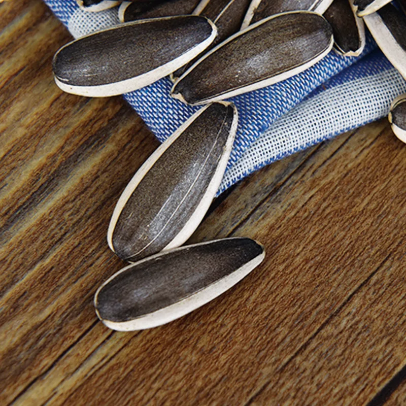 Biggest size grade A quality best price wholesale organic sunflower seeds Chinese large sizes black hulled sunflower oil