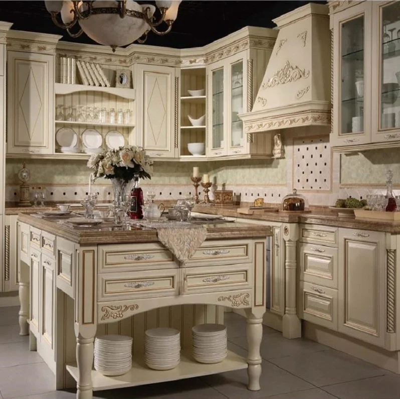 2024 Новое поступление Европейский роскошный антикварный дизайн кухонного шкафа из массива дерева на заказ