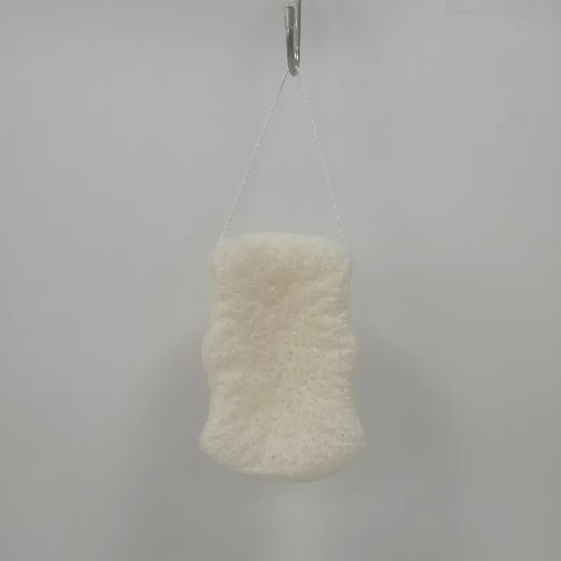 Konjac sponge is 100% natural product It can effectively remove all kinds of dirt Strong cleaning power and comfortable touch