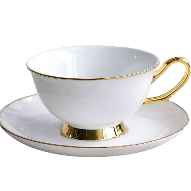 Custom white ceramic  gold rim line 17 pieces bone china coffee & tea sets tea cup set English tea set