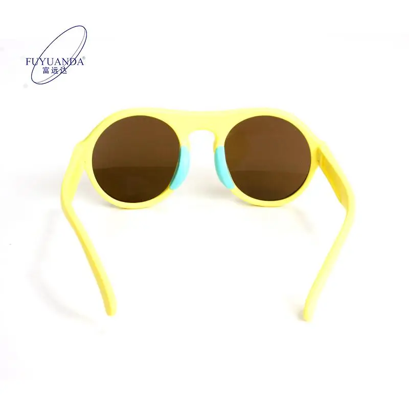 New Arrival Children Custom Blue Anti-Reflection TR90 TPEE Frame Square Sunglasses with UV400 Polarized Lenses Own Logo on Lens