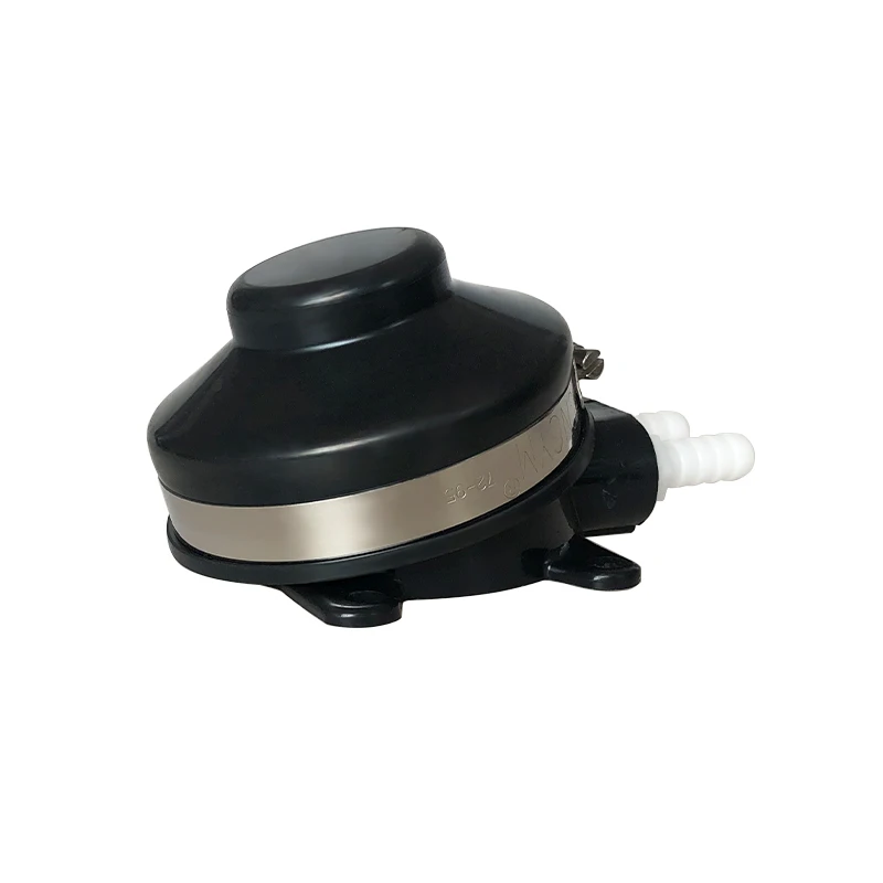 Plastic easy to install water foot pump foot vacuum pump with quick connect fitting