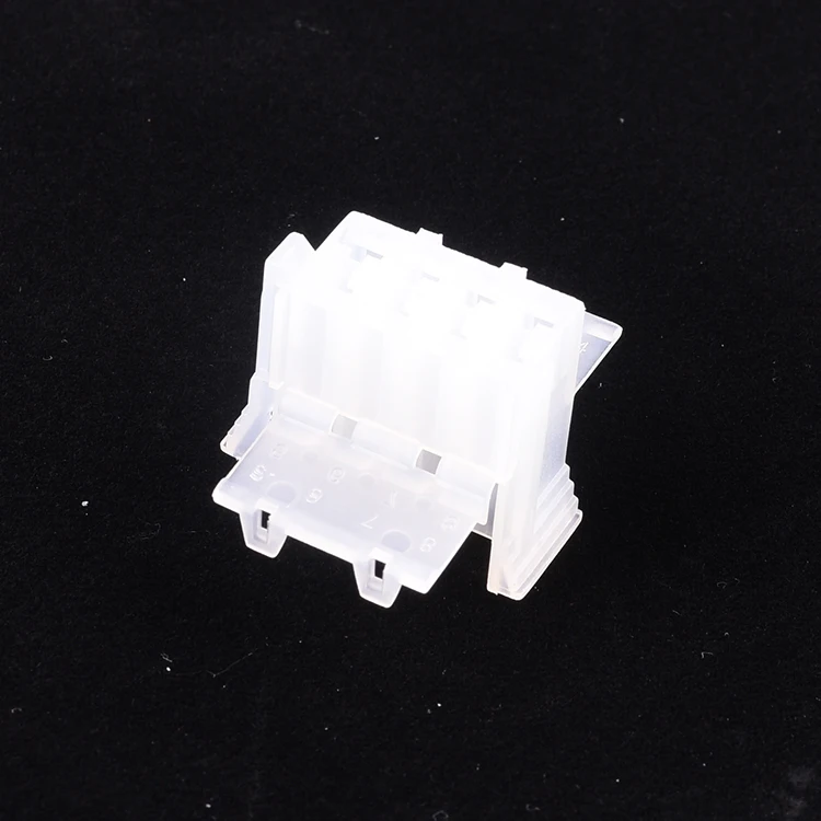 XF 927365-1 AMP connectors PA66  8 pin natural female car wire harness connector in stock