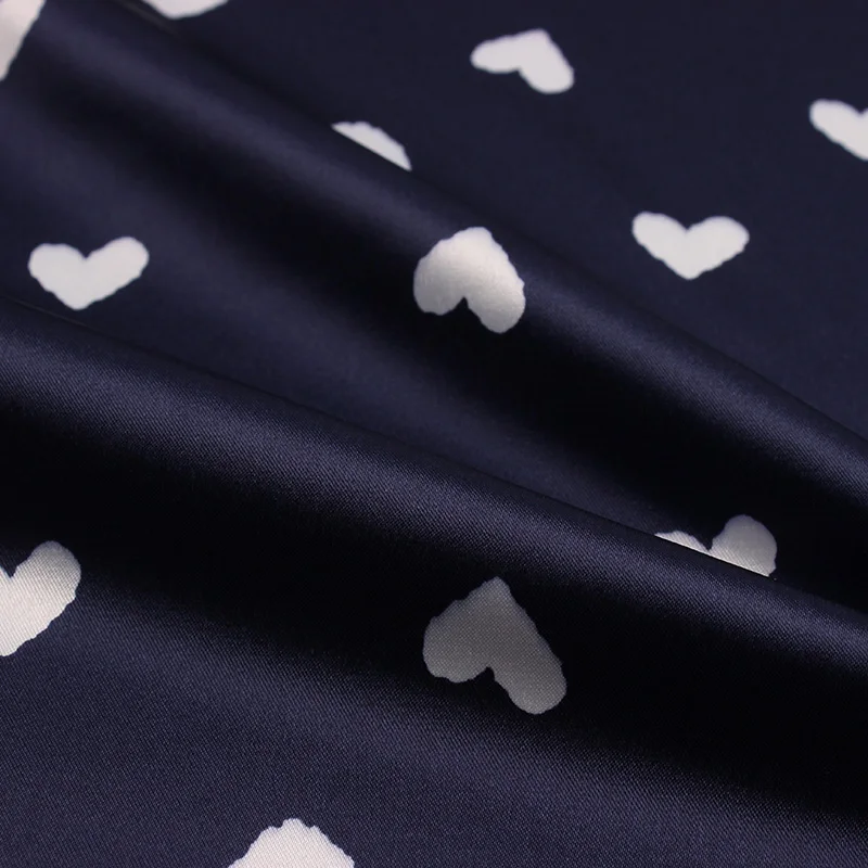 polyester taffeta heart pattern printed fabric for sleep clothing