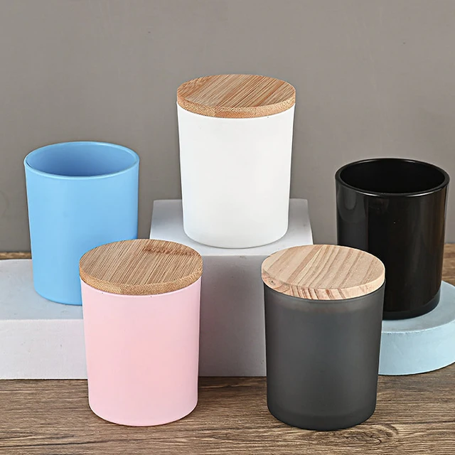 Wholesale Colorful Frosted Glass Candle Jars With Bamboo Lid For Home Direction And Gift